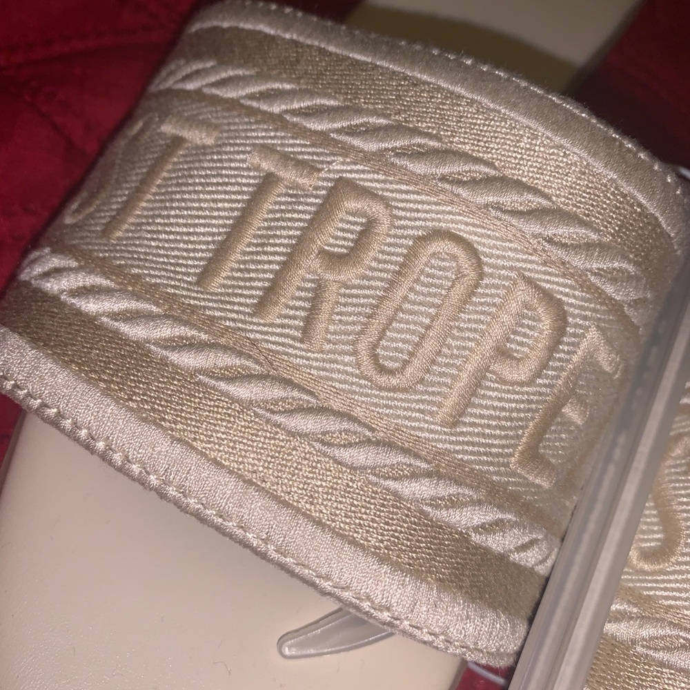 ST TROPEZ SANDALS - Picture 2 of 3